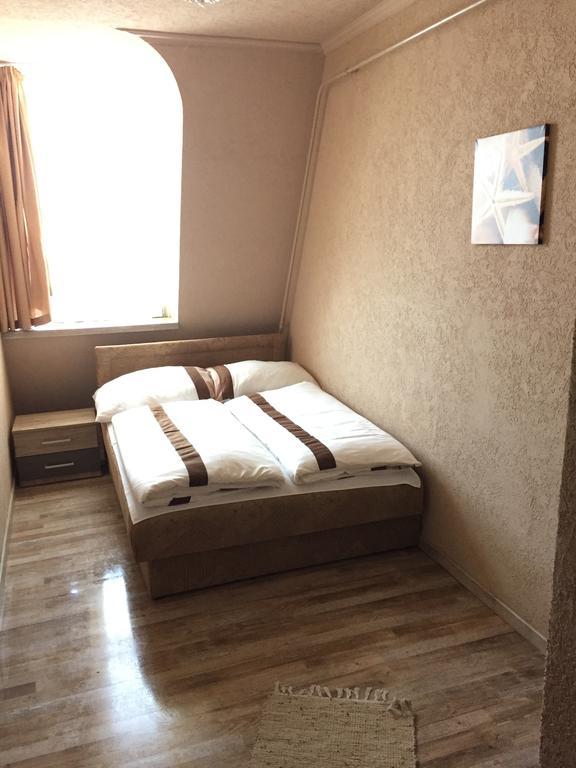 Belvarosi Deluxe Apartman Baja Exteriér fotografie